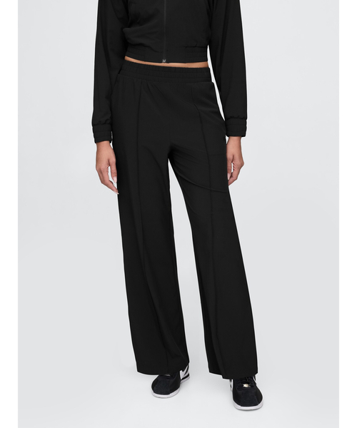GAP(ギャップ)の「GapFit スキューバ トラックパンツ(その他パンツ・レディース・ブラック・M/S/XS/L/XXS)」の1枚目の写真