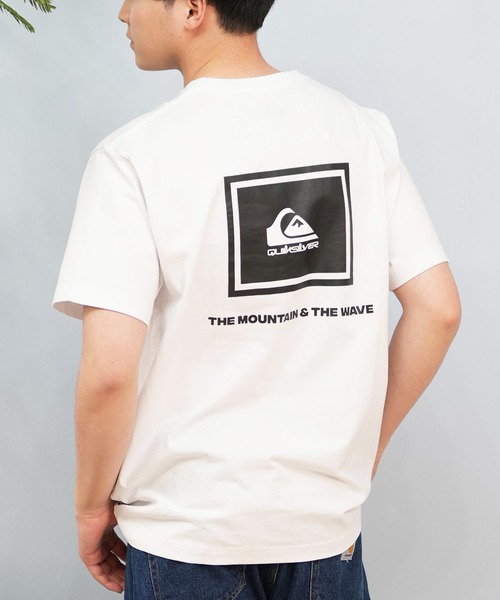 Quiksilver(クイックシルバー)の「【ムラサキスポーツ限定】QUIKSILVER/クイックシルバー 半袖Tシャツ バックプリント QST251617M(Tシャツ/カットソー・メンズ・グレイッシュベージュ/ブラック/ホワイト・XL/L/M)」の2枚目の写真
