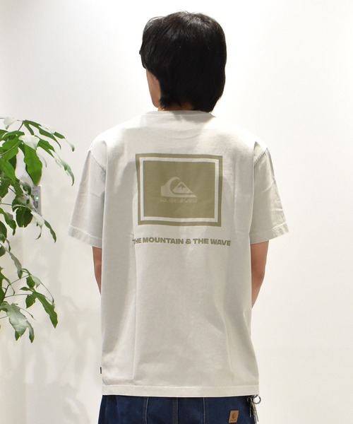Quiksilver(クイックシルバー)の「【ムラサキスポーツ限定】QUIKSILVER/クイックシルバー 半袖Tシャツ バックプリント QST251617M(Tシャツ/カットソー・メンズ・グレイッシュベージュ/ブラック/ホワイト・XL/L/M)」の19枚目の写真
