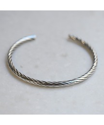 sowi（ソーイ）の「SV　ツイスト　バングル（バングル/リストバンド）」