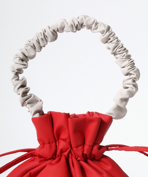 CONVERSE（コンバース）の「CONVERSE（コンバース）FURILL MINI BAG/フリル巾着バッグ ミニバッグ レディース（ハンドバッグ・レディース・レッド/グリーン/シルバー/ブルー・FREE）」の9枚目の写真