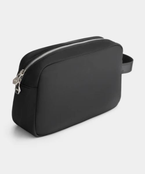 BALR.(ボーラー)の「BALR./ボーラー/CLASSIC TOILET BAG-JET BLACK(ハンドバッグ・メンズ・ブラック・F)」の6枚目の写真