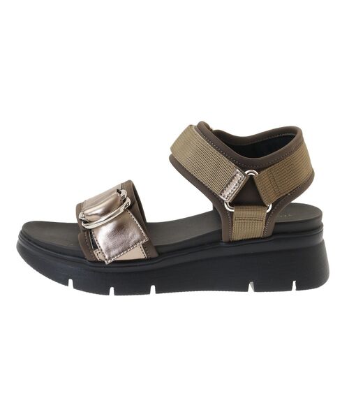 YECCA VECCA(イェッカヴェッカ)の「バックルスポーツサンダル(サンダル・レディース・ブラック/ブラウン・M/L)」の10枚目の写真