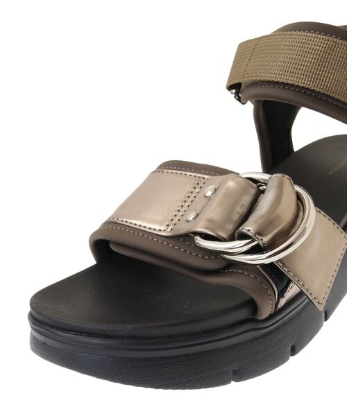 YECCA VECCA(イェッカヴェッカ)の「バックルスポーツサンダル(サンダル・レディース・ブラック/ブラウン・M/L)」の16枚目の写真