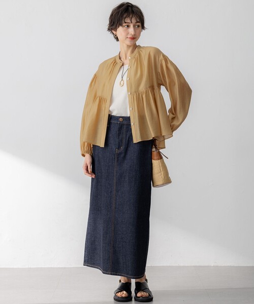 23区（ニジュウサンク）の「【WEB&一部店舗限定カラーあり】ソフトオーガンジー ボリューム ブラウス（シャツ/ブラウス・レディース・ブラック系/イエロー系/ベージュ系/ダークブラウン系・38）」の6枚目の写真