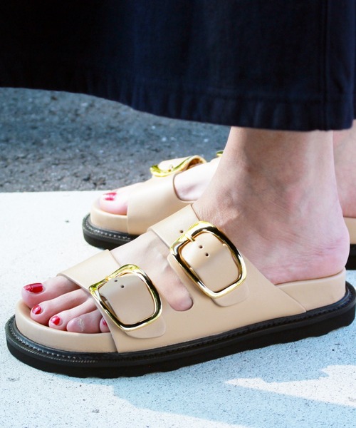 CAMINANDO(カミナンド)の「CAMINANDO / カミナンド DOUBLE BUCKLE SANDALS 2315W ダブルバックルサンダル(サンダル・レディース・Beige・6/8/7)」の2枚目の写真