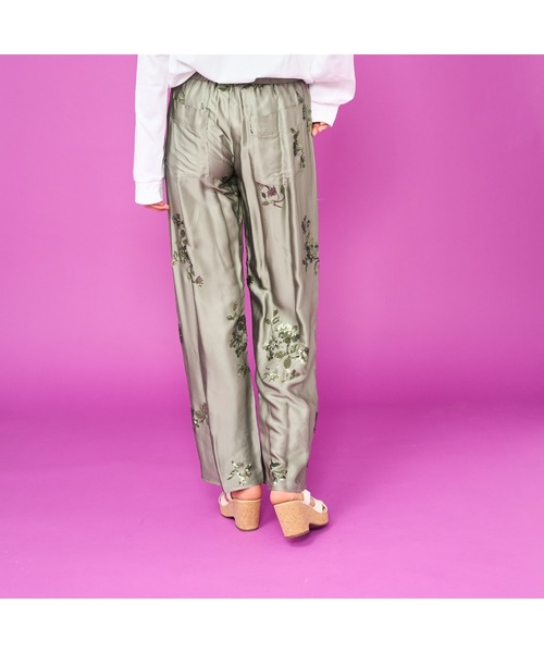 Clarks（クラークス）の「Giselle Beach / ジゼルビーチ（ホワイトレザー）（サンダル・レディース・ホワイト・UK3.5/UK4/UK4.5/UK5/UK5.5/UK6/UK3）」の11枚目の写真