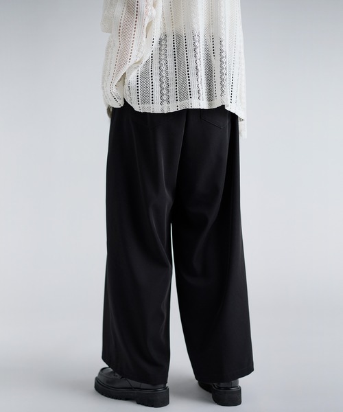 エバークリース2タックセンタープレスワイドフレアスラックス