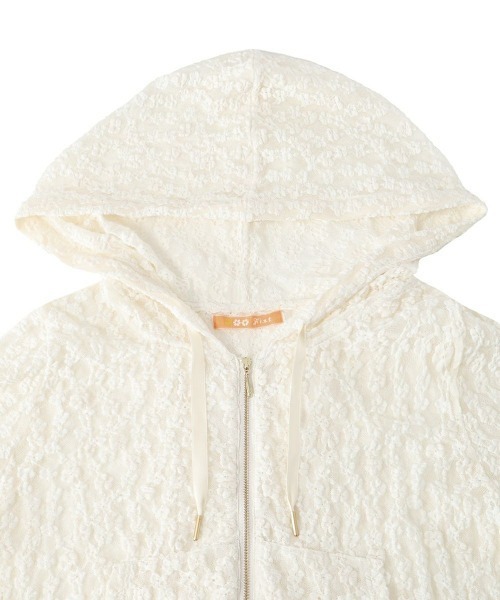 F i.n.t（フィント）の「ミニフラワーレースパーカー/fint　フィント（パーカー・レディース・アイボリー/オフホワイト・FREE）」の14枚目の写真