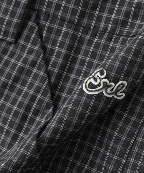 ERL(イーアールエル)の「ERL / イーアールエル UNISEX TAILORED MINI PLAID SKATE SHORTS ERL10P037(その他パンツ・メンズ・ブラック・SMALL/MEDIUM)」の3枚目の写真