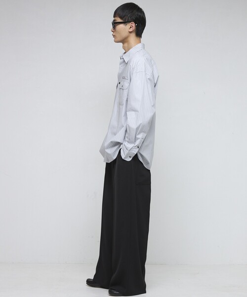 Firsthand（ファーストハンド）の「Firsthand/ファーストハンド ワイドストレートスラックス  / センタ―プレス ワイドスラックス / ワイドシルエット（スラックス・メンズ・ブラック/グレー・MEDIUM/LARGE）」の16枚目の写真
