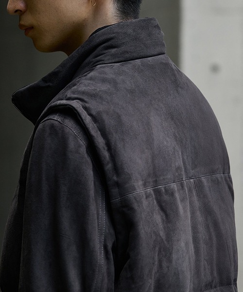 EMMETI（エンメティ）の「EMMETI / エンメティ： 別注 ISE - CAMOSCIO 0.5mm -：ONLYARK-0-1057[MUS]（ダウンベスト・メンズ・グレー系その他・50）」の17枚目の写真