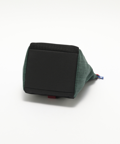 BRAIN DEAD(ブレインデット)の「BRAIN DEAD / ブレインデッド EQUIPMENT CHALK BAG(クラッチバッグ・メンズ・ブラック・FREE)」の4枚目の写真
