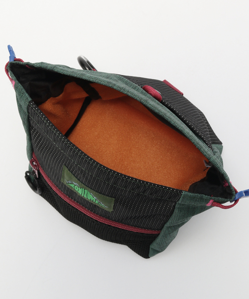 BRAIN DEAD(ブレインデット)の「BRAIN DEAD / ブレインデッド EQUIPMENT CHALK BAG(クラッチバッグ・メンズ・ブラック・FREE)」の5枚目の写真