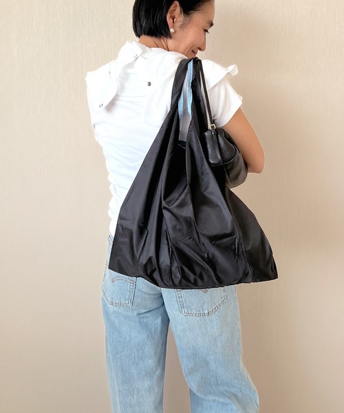 COUDRE(クードル)の「ポケッタブルショッピングバッグ(エコバッグ/サブバッグ・レディース・ダークブラウン/ライトブルー・FREE)」の4枚目の写真