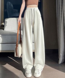 Doux Belle（ドゥーベル）の「ルーズワイドスウェットパンツ（スウェットパンツ）」