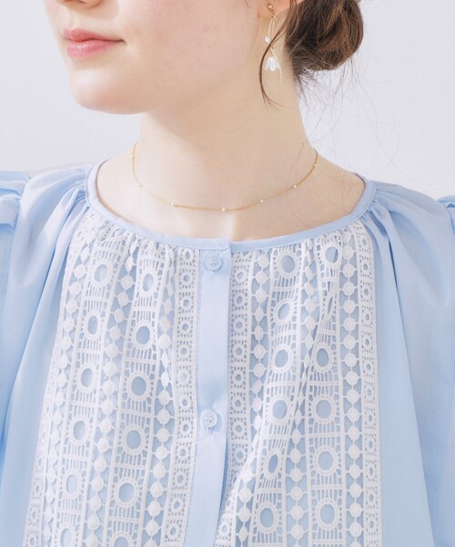 couture brooch（クチュールブローチ）の「フロントレースTCブロードチュニック（チュニック・レディース・サックスブルー/オフホワイト・40/38）」の6枚目の写真