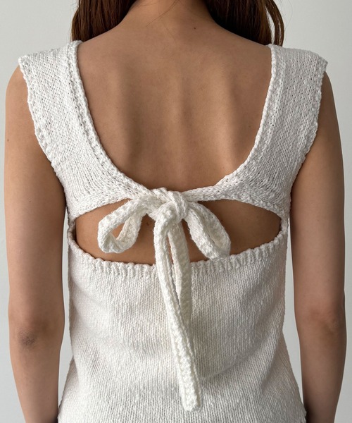 CANAL JEAN(キャナルジーン)の「diggity バックオープンニットタンク(タンクトップ・レディース・アイボリー/ブラック・ONE SIZE)」の12枚目の写真