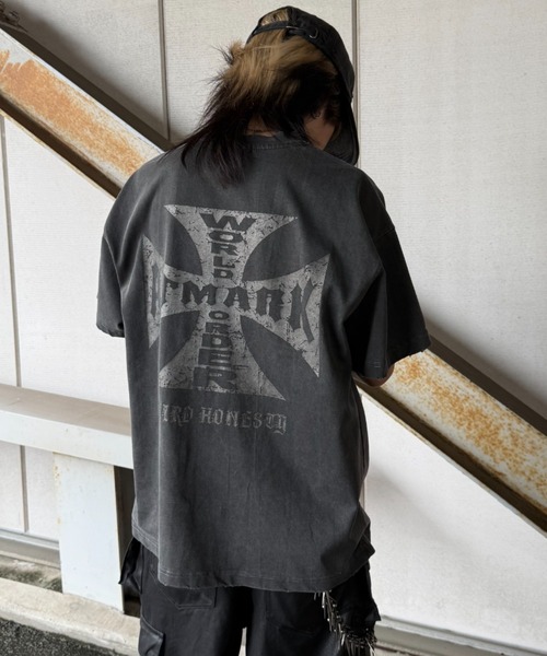 AAKAM 十字架Tシャツ Amazon | 反転十字架 悪魔 Tシャツ | Tシャツ・カットソー 通販