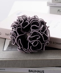 MAISON BREEZE（メゾンブリーズ）の「【MAISON BREEZE】シュシュ ボリューム プリーツ バイカラー パイピング ヘアゴム ヘアポニー　OSWY（シュシュ）」