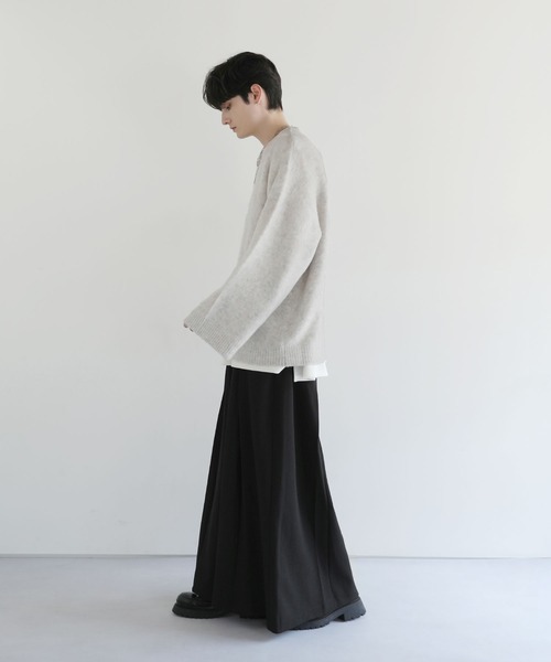 LILL（リル）の「ワイドスリーブルーズシルエットフェザーニット（ニット/セーター・メンズ・チャコール/ブラック/ブラック×グレー/グレー・XL/L/M/S）」の7枚目の写真