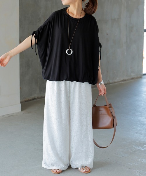 HUG.U(ハグユー)の「とろけるドロスト袖Tシャツ(Tシャツ/カットソー・レディース・ミント/レモンイエロー/ブラック/ホワイト・FREE)」の18枚目の写真
