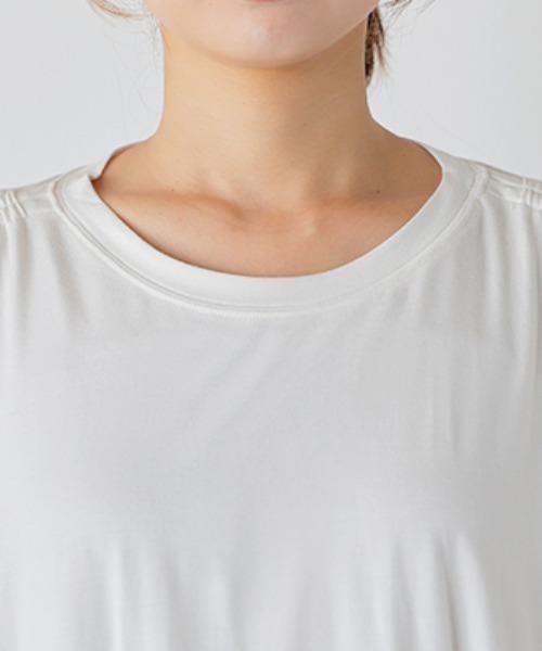 HUG.U(ハグユー)の「とろけるドロスト袖Tシャツ(Tシャツ/カットソー・レディース・ミント/レモンイエロー/ブラック/ホワイト・FREE)」の9枚目の写真