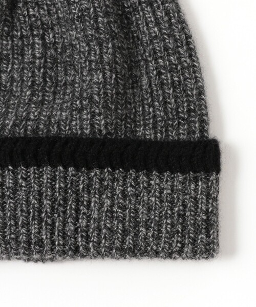 BEAMS PLUS(ビームスプラス)の「Cashmere Mil Watch Cap(ニットキャップ/ビーニー・メンズ・ダークブラウン/チャコールグレー・ONE SIZE)」の4枚目の写真