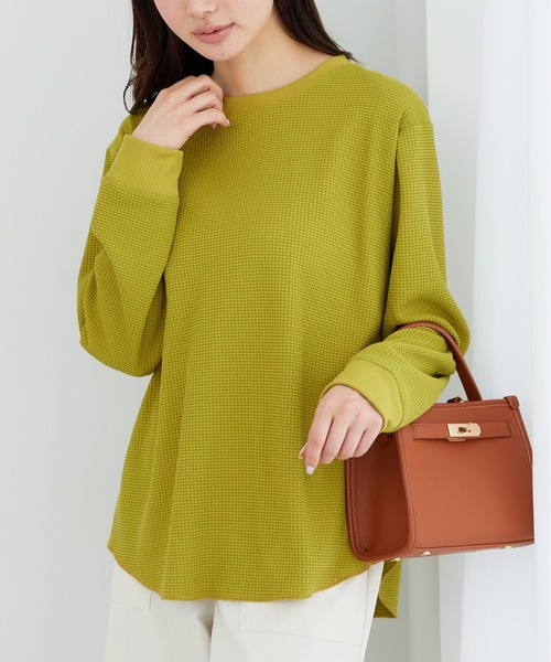 BELLUNA PLUS(ベルーナ)の「乾きやすいドライワッフルプルオーバー(Tシャツ/カットソー・レディース・イエロー/ワイン/グレイッシュベージュ/ブラック・MEDIUM/LARGE/X-LARGE)」の3枚目の写真