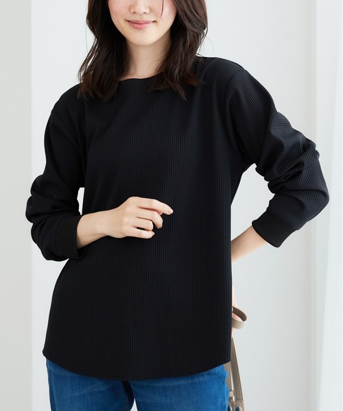 BELLUNA PLUS(ベルーナ)の「乾きやすいドライワッフルプルオーバー(Tシャツ/カットソー・レディース・イエロー/ワイン/グレイッシュベージュ/ブラック・MEDIUM/LARGE/X-LARGE)」の1枚目の写真