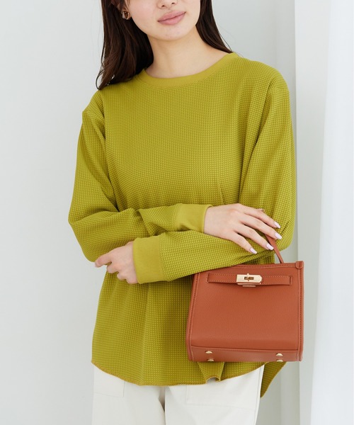 BELLUNA PLUS(ベルーナ)の「乾きやすいドライワッフルプルオーバー(Tシャツ/カットソー・レディース・イエロー/ワイン/グレイッシュベージュ/ブラック・MEDIUM/LARGE/X-LARGE)」の13枚目の写真