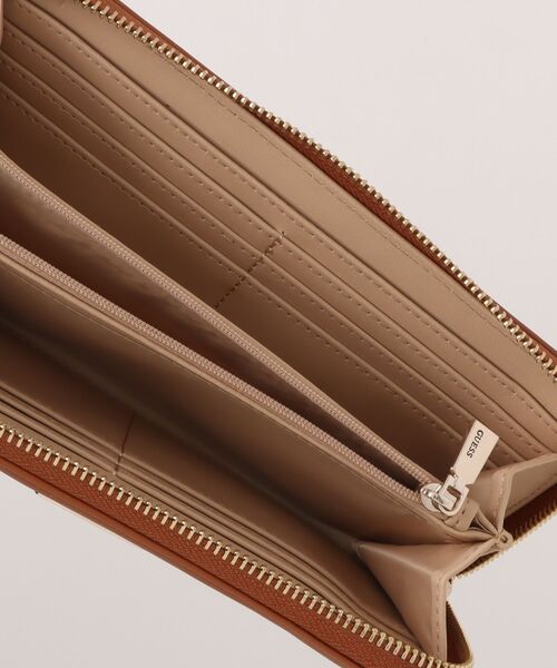 Guess(ゲス)の「【GUESS】ゲス TALENTTALENT SLG LARGE ZIP AROUND ラウンドファスナー長財布(財布・レディース・ブラウン・FREE)」の4枚目の写真