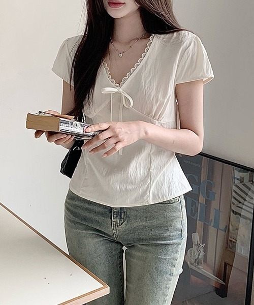 FREE STYLISTS（フリー スタイリスト）の「Vレース襟　リボン付けブラウス（シャツ/ブラウス・レディース・ライトベージュ/ライトブルー・FREE）」の10枚目の写真