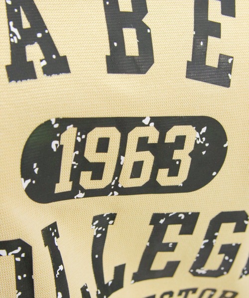 clear（クリア）の「チョーカー付きワンショルロゴTシャツ［カジュアル 韓国ファッション 半袖］（Tシャツ/カットソー・レディース・オフホワイト/イエロー/ブラック・F）」の9枚目の写真