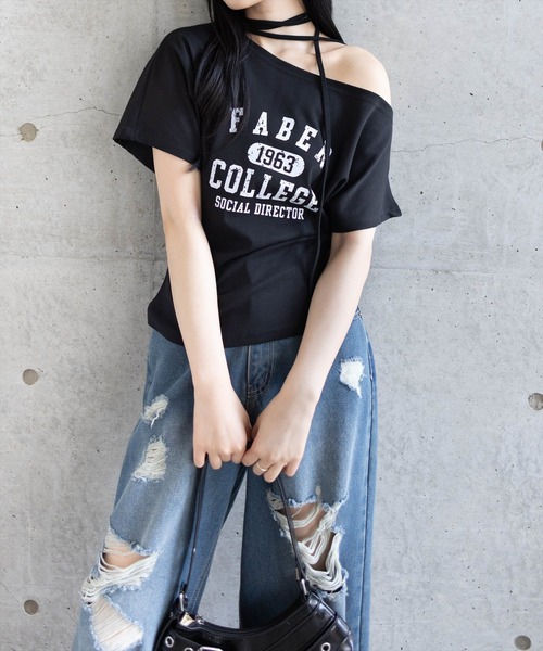 clear（クリア）の「チョーカー付きワンショルロゴTシャツ［カジュアル 韓国ファッション 半袖］（Tシャツ/カットソー・レディース・オフホワイト/イエロー/ブラック・F）」の6枚目の写真