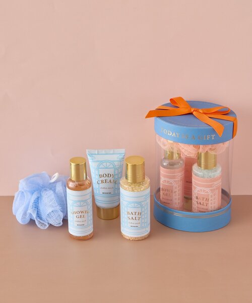 BIRTHDAY BAR(バースデイバー)の「Moments Made Special Body Essentials(ボディケアキット/ギフトセット・レディース・ブルー/オレンジ・0)」の15枚目の写真