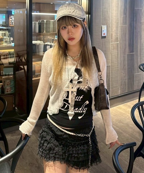 SETUPEXE(セットアップイーエックスイー)の「【SETUP‐EXE】CROSS STUDDED SLEEVELESS / 【セットアップエグゼ】クロススタッズキャミソール(キャミソール・レディース・オフホワイト/ブラック・ONE SIZE)」の16枚目の写真