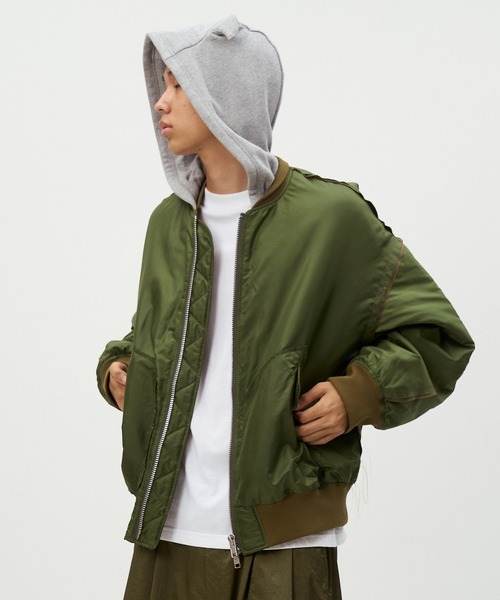 DISCOVERED(ディスカバード)の「DEVIL'S HOODIE MA-1(MA-1・メンズ・ブラック/カーキ・1/3)」の4枚目の写真