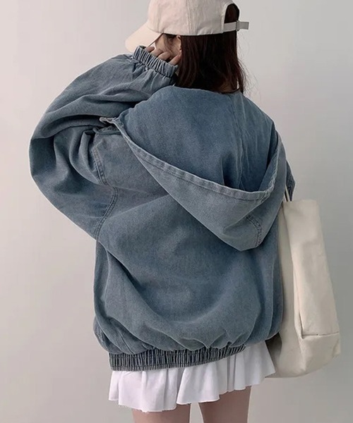GLAMOROUS JANE(グラマラスジェーン)の「デニムフード付オーバーサイズブルゾン(デニムジャケット・レディース・ブラック/ブルー・FREE)」の20枚目の写真