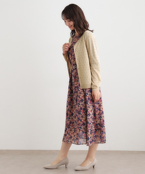 LAURA ASHLEY(ローラアシュレイ)の「【人気デザイン!アイレット入り】カーディガン(カーディガン/ボレロ・レディース・チャコールグレー/ライトグレー系9/ピンク系・38/40)」の6枚目の写真
