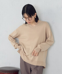 オーバーサイズ」に該当するレディースのニット/セーター（ベージュ系