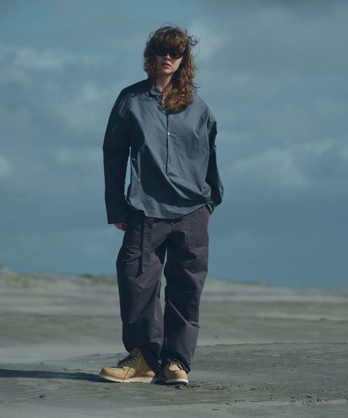 Toironier（トワロニエ）の「Toironier/トワロニエ/Belted Trousers（チノパンツ・メンズ・チャコールグレー/ブラウン・1/3/2）」の17枚目の写真