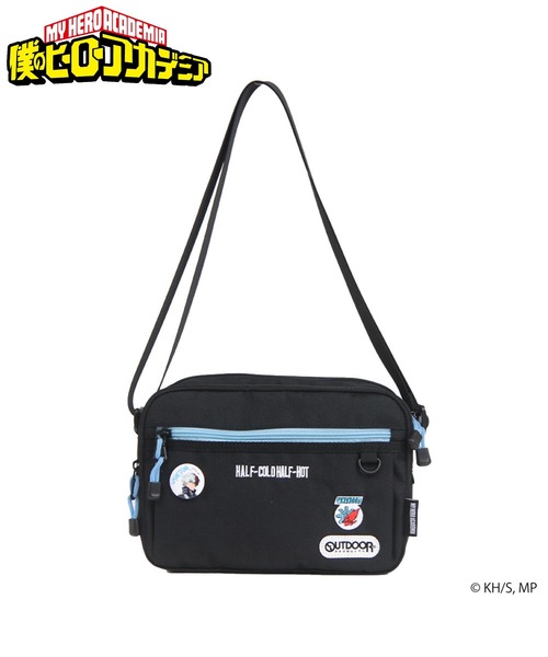 OUTDOOR PRODUCTS(アウトドアプロダクツ)の「【僕のヒーローアカデミア×OUTDOOR PRODUCTS】 缶バッチ付き横型ショルダー(ショルダーバッグ・レディース・スカイブルー/グレー/ターコイズブルー/オレンジ・FREE)」の1枚目の写真