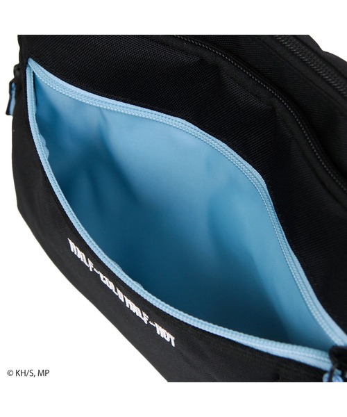 OUTDOOR PRODUCTS(アウトドアプロダクツ)の「【僕のヒーローアカデミア×OUTDOOR PRODUCTS】 缶バッチ付き横型ショルダー(ショルダーバッグ・レディース・スカイブルー/グレー/ターコイズブルー/オレンジ・FREE)」の10枚目の写真