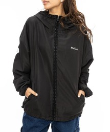 RVCA（ルーカ）の「【RVCA/ルーカ】24AW RVCA FILD JACKET/バックプリントビッグロゴドローコード付きナイロンブルゾン・ジャケット（ナイロンジャケット）」