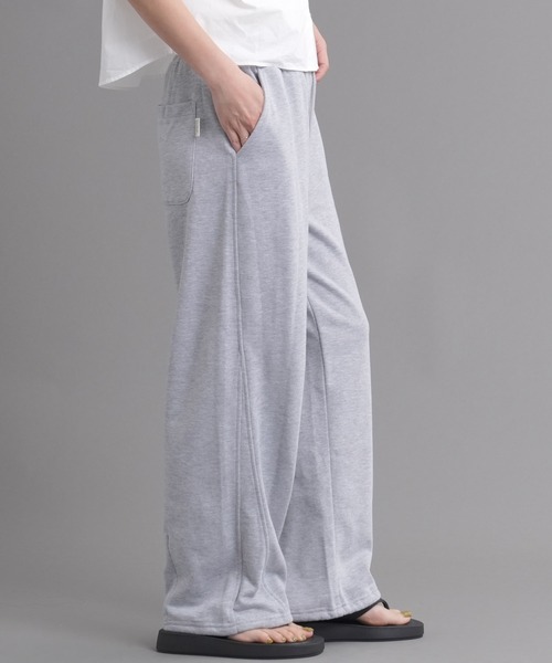 laulea(ラウレア)の「吸水速乾裏毛バレルレッグ(その他パンツ・レディース・キナリ/モカ/ブラック/グレー・S/L/M)」の9枚目の写真