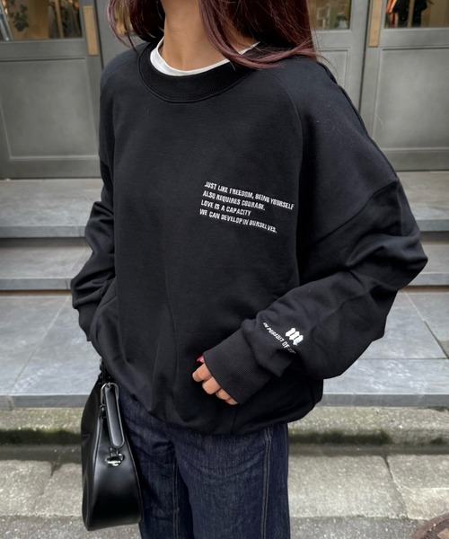Lui's(ルイス)の「【MAY企画/ユニセックス】ワンポイントロゴ刺繍クルーネックスウェット(スウェット・レディース・グレー/ブラック/レッド/ネイビー・S/M)」の2枚目の写真