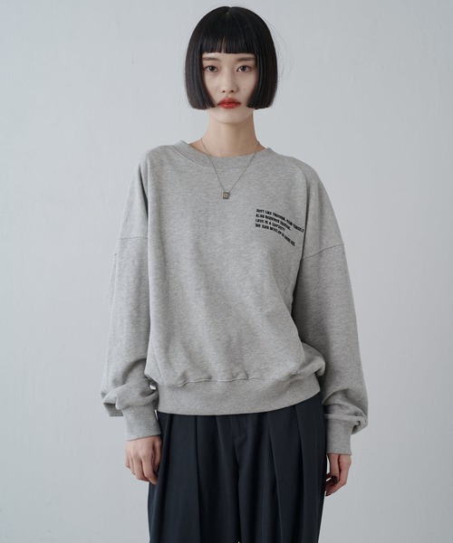 MAY企画/ユニセックス】ワンポイントロゴ刺繍クルーネック