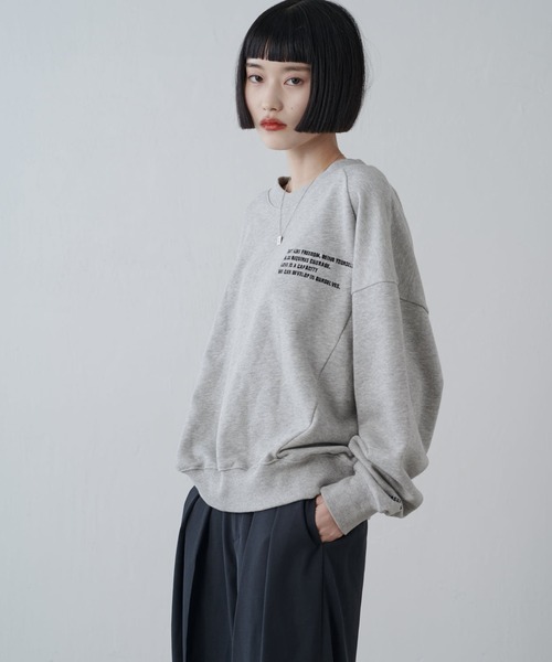 MAY企画/ユニセックス】ワンポイントロゴ刺繍クルーネックスウェット