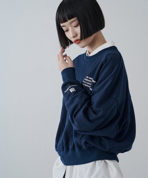 MAY企画/ユニセックス】ワンポイントロゴ刺繍クルーネックスウェット